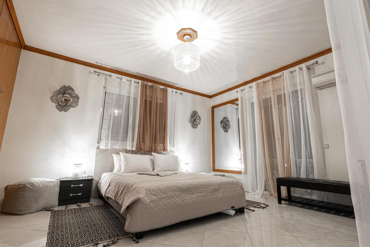 Galadriel Villa With Private Pool & Jacuzzi Kato Yerakarion ภายนอก รูปภาพ